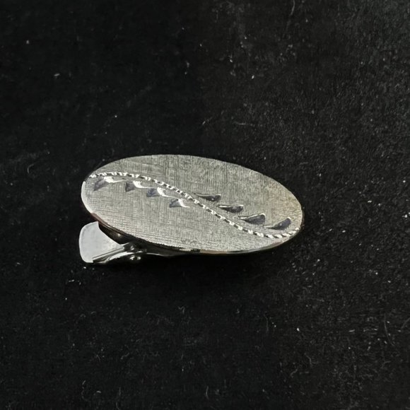 Marvel Other - Vintage Marvel Sterling Silver Top Etched Clasp (2904)